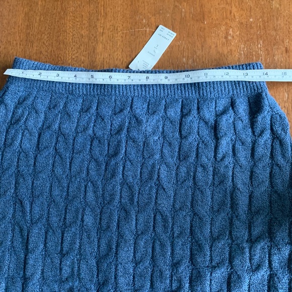 Knit Skirt Set, sz L - Picture 9 of 12